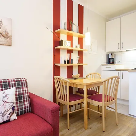 Апартаменты Im Seepark Mit Balkon, Cleaning Included Зеллин