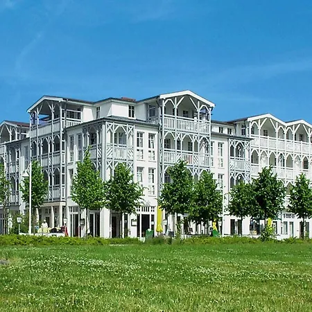 Im Seepark Mit Balkon, Cleaning Included Апартаменты Зеллин